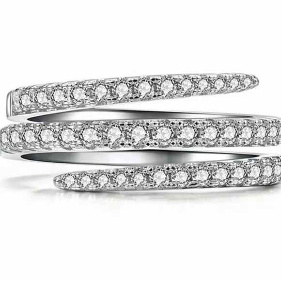 New Silver Rows Ring - Picture 4 of 4